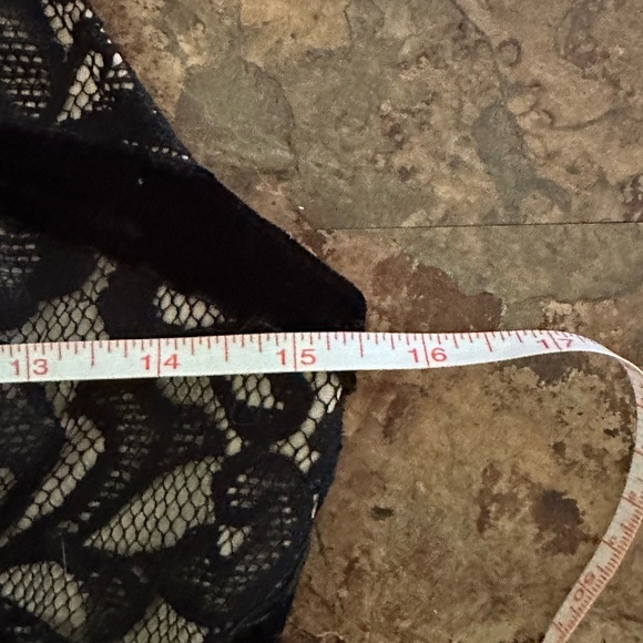 Fire Los Angeles Nude and Black Lace Dress Size Medium - Picture 3 of 6